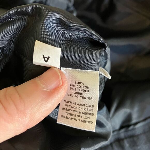 Loft, jean skirt, two slits in the back, dark wash, excellent condition, size 8P - Picture 7 of 7